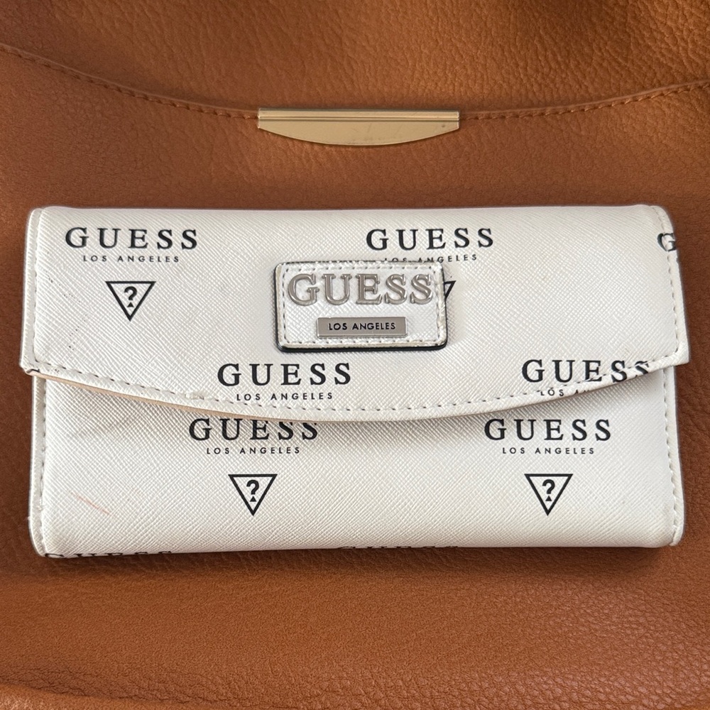 GUESS White Logo Print Continental Wallet - White